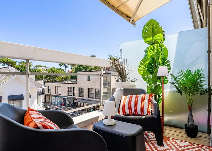 Le Raffine - Avec Balcon, Proche De L'ocean * La Baule